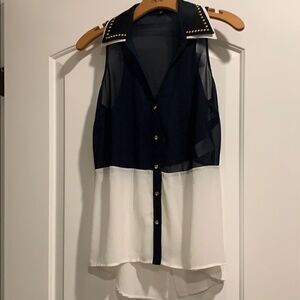 🎉1 hr sale 🎉XOXO dressy top 💤